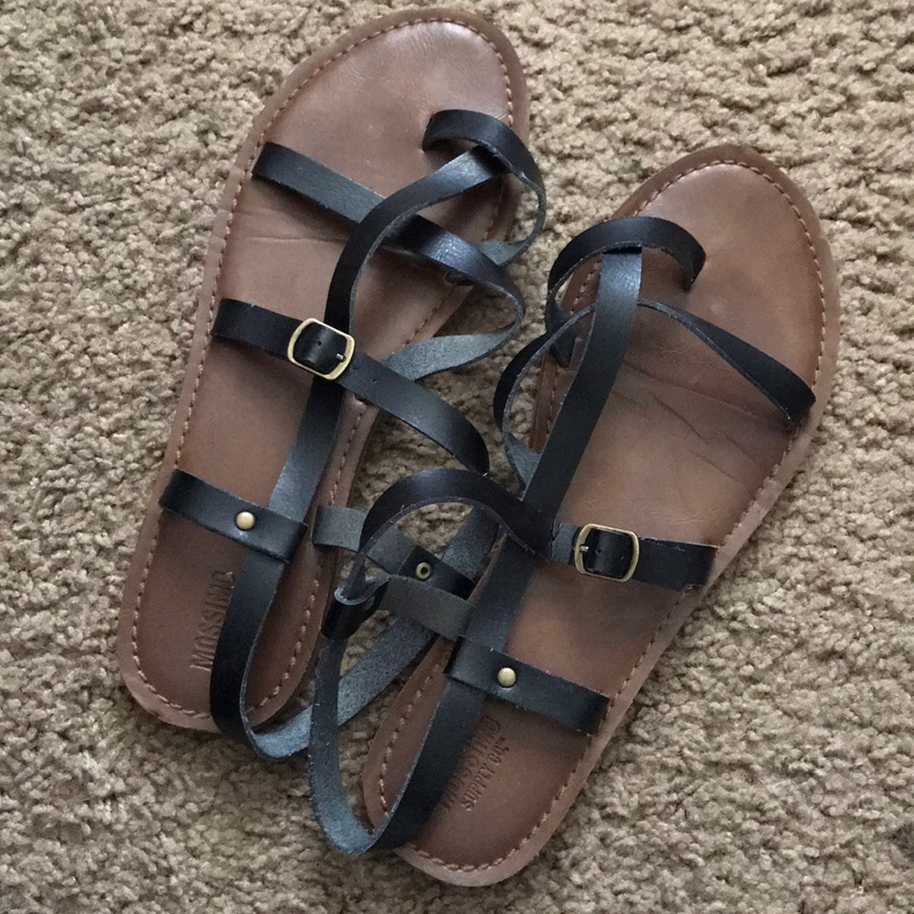 Black strap sandals